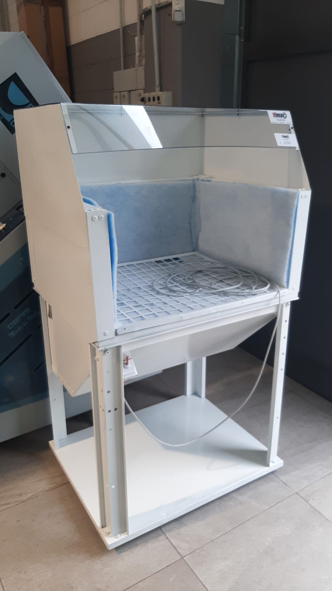 banco-incollaggio-intercom-b3